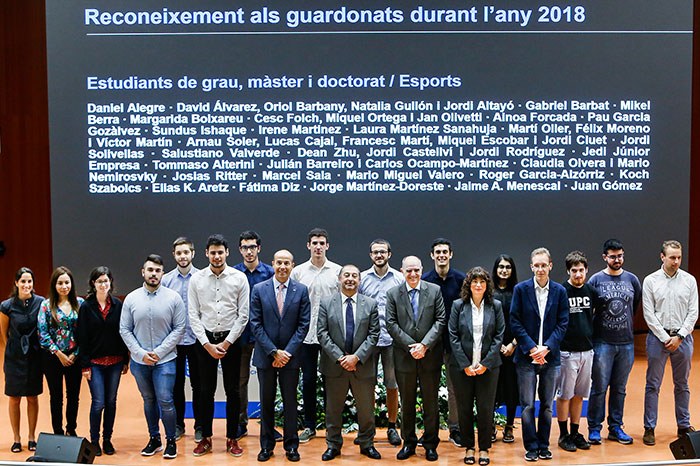 Premi als estudiants de grau i màster i als estudiants de doctorat