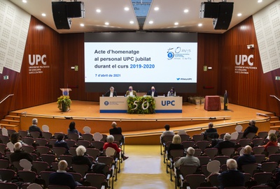 La UPC reconeix la tasca del personal jubilat el curs 2019-2020