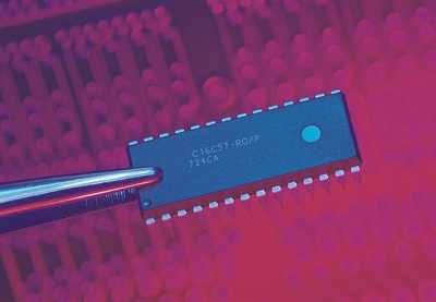 Píndoles formatives per al PDI en protecció i comercialització de la recerca