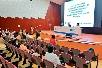 Presa de possessió de 88 funcionàries i funcionaris de l'escala C2 auxiliars de la UPC