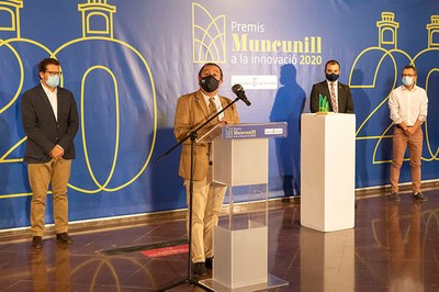L'Ajuntament de Terrassa lliura a la UPC el premi honorífic a la Innovació Lluís Muncunill 2020