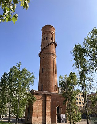 El professor Joan Olona, de la UPC-EPSEB, guardonat amb un dels Premis del Patrimoni Europeu per la Torre de les Aigües del Besòs