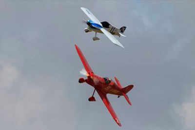 Es presenta a l’ESEIAAT la primera competició d’avions esportius elèctrics Air Race E