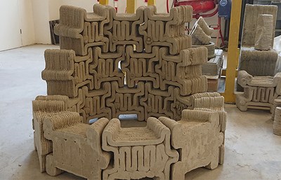 Estructura formada per esculls fabricats amb impresora de formigó 3D al Factory Lab de l’UPC Fab Terrassa
