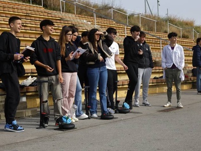 Grup d'alumnes participant en el programa STEAM Forum