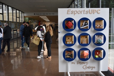 L’exposició ‘Retrospectiva de l’Esport a la UPC’, que recull 32 anys de tradició esportiva, inaugurada a l'ETSEIB