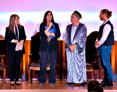 D'esquerra a dreta: Montserrat Guàrdia, la consellera Núria Montserrat, el rector Torres i el professor Miquel Sureda