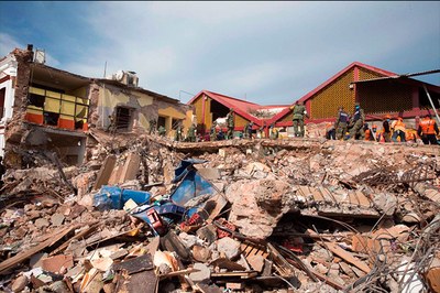 Investigadors de la UPC-ESEIAAT i de la Universidad Autónoma de Chiapas crearan un nou tipus de reforç per a obres de maó resistent als terratrèmols