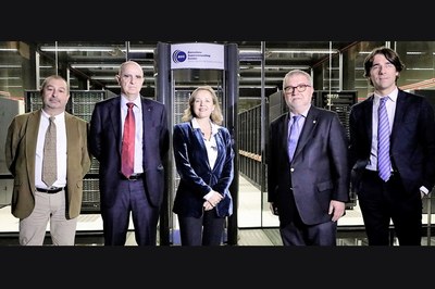 La ministra Nadia Calviño visita el Barcelona Supercomputing Center