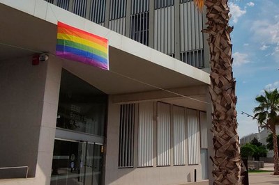 La Universitat  se suma a la commemoració del Dia internacional de l’Orgull LGTBIQ
