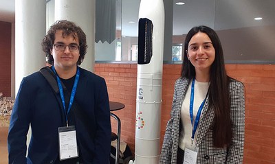 Els estudiants de l'ESEIAAT Daniel Santos i Alba Badia, responsable tècnic i presidenta, respectivament, de l'equip Cosmic Research