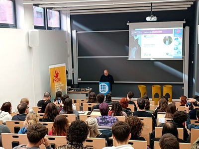 El rector de la UPC, Francesc Torres, a l'acte del 25N