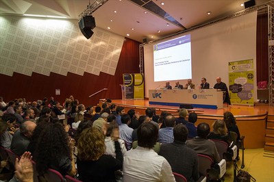 Lliurats els premis extraordinaris de doctorat corresponents a tesis llegides el curs acadèmic 2015-2016