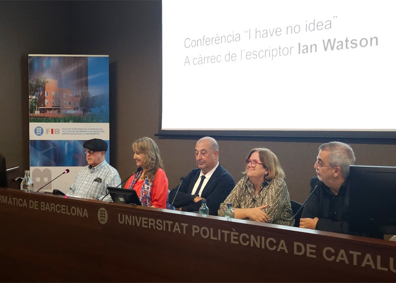 D'esquerra a dreta, Ian Watson, Montserrat Guàrdia, Francesc Torres, Anna Rio i Jordi José