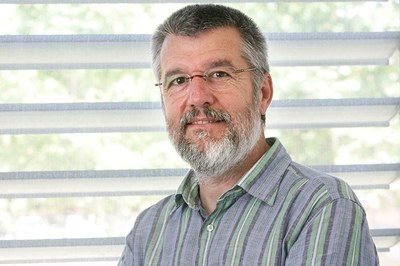 El professor Pere Pascual, distingit amb el premi Jaume Vicens Vives 2018 a la qualitat docent
