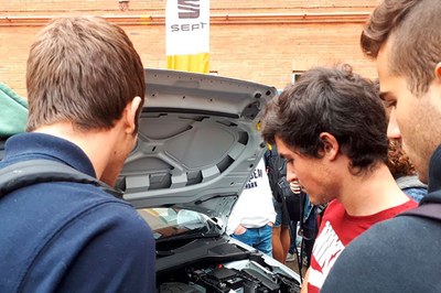 SEAT entrega el vehicle que ha donat a l'EPSEM per al grau en Enginyeria d’Automoció