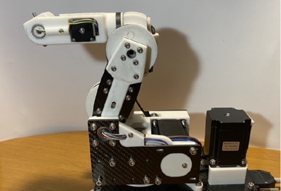 Braç robòtic desenvolupat per l'estudiant Oriol Capallera, finalista del Premi UPC en la categoria de batxillerat