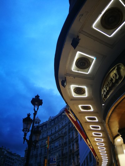 B51 neon way II.jpg