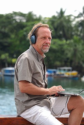 Acoustic map of underwater noise pollution made by the crew of the Fleur de Passion