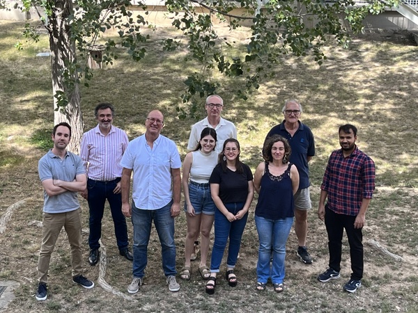 The members of the research group