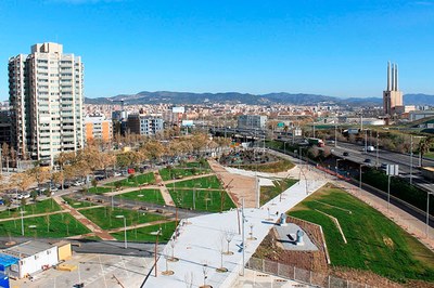 Further development on the Diagonal-Besòs Campus with the cornerstone laying for the new building for SMEs, start-ups and co-working spaces and the opening of the park