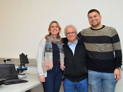 BIOCOM-UPC researcher Clara Prats, Informatics PhD holder Allisson Dantas de Oliveira and BIOCOM-UPC researcher Daniel López Codina