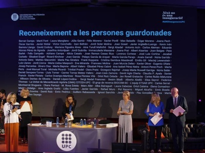 Momento del reconocimiento de las personas, equipos y grupos vinculados a la UPC galardonados durante el año 2022