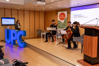 Actuación musical a cargo de integrantes de la Orquestra UPC