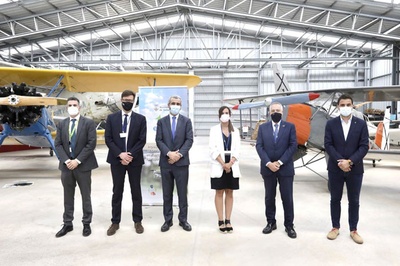 El Ayuntamiento de Sabadell, Aena, la UPC y el Consorcio de la Zona Franca firman un protocolo para impulsar un Hub de Innovación Aeronáutica en Sabadell