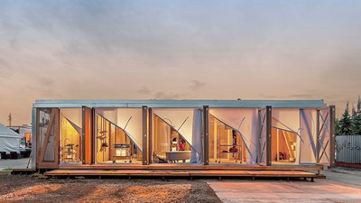 Prototipo de la casa 'TO', fabricado para el concurso Solar Decathlon Europe en 2019. Foto: Andres Flajszer