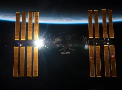 Estudiantes de secundaria de toda Cataluña han conectado en directo con los astronautas de la Estación Espacial Internacional
