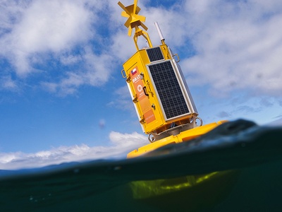 Primera boya inteligente del proyecto The Blue BOAT Initiative, instalada en el golfo de Corcovado, en Chile