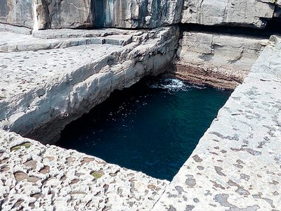 La obra de Lugh O'Neill se grabada in-situ en entornos de gran valor cultural y acústico
