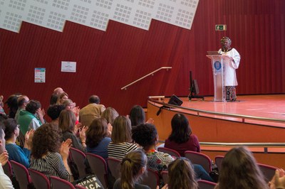 La ingeniera nigeriana Elisabeth Rasekoala ha ofrecido una conferencia sobre 'Women in STEM' en la UPC