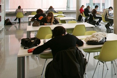 La Universidad mantiene abiertos determinados espacios y servicios del 24 de marzo al 2 de abril