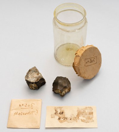 Un estudio liderado por la UPC revela el origen de dos fragmentos del meteorito de Barcelona, que cayó en 1704