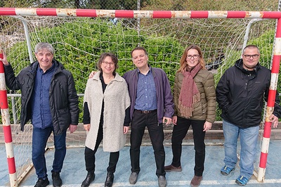 Imagen de grupo de los investigadores del Campus de la UPC en Terrassa que han elaborado el estudio: Jordi Marco, Pepa López, Xavier Perramón, Irene Trullàs y Pep Simó