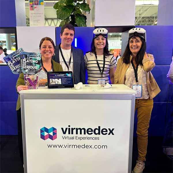 Parte del equipo de Virmedex, con la directora de la empresa, Daniela Tost, a la derecha