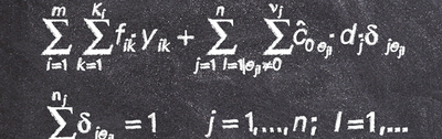 Optimitzar en enginyeria d'organització : conceptes i problemes explicats