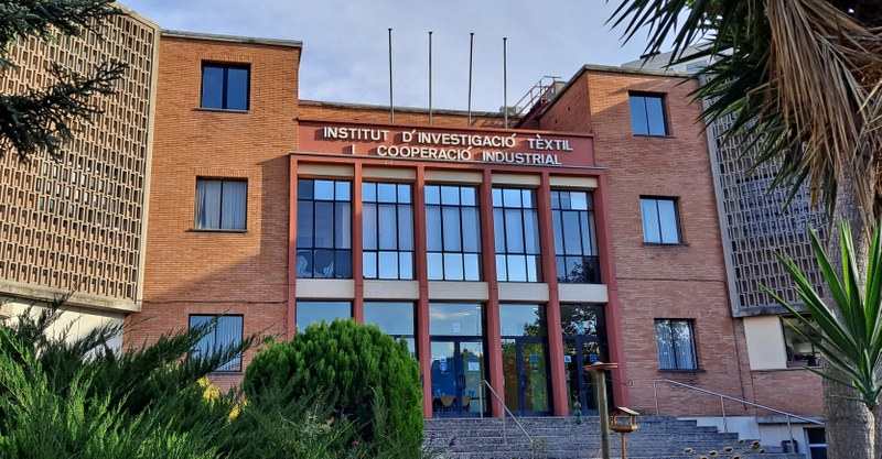 Intexter_frontal_view_uid_61964dd002738.jpg