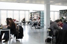 Biblioteca del Campus del Baix Llobregat Biblioteca del Campus del Baix Llobregat