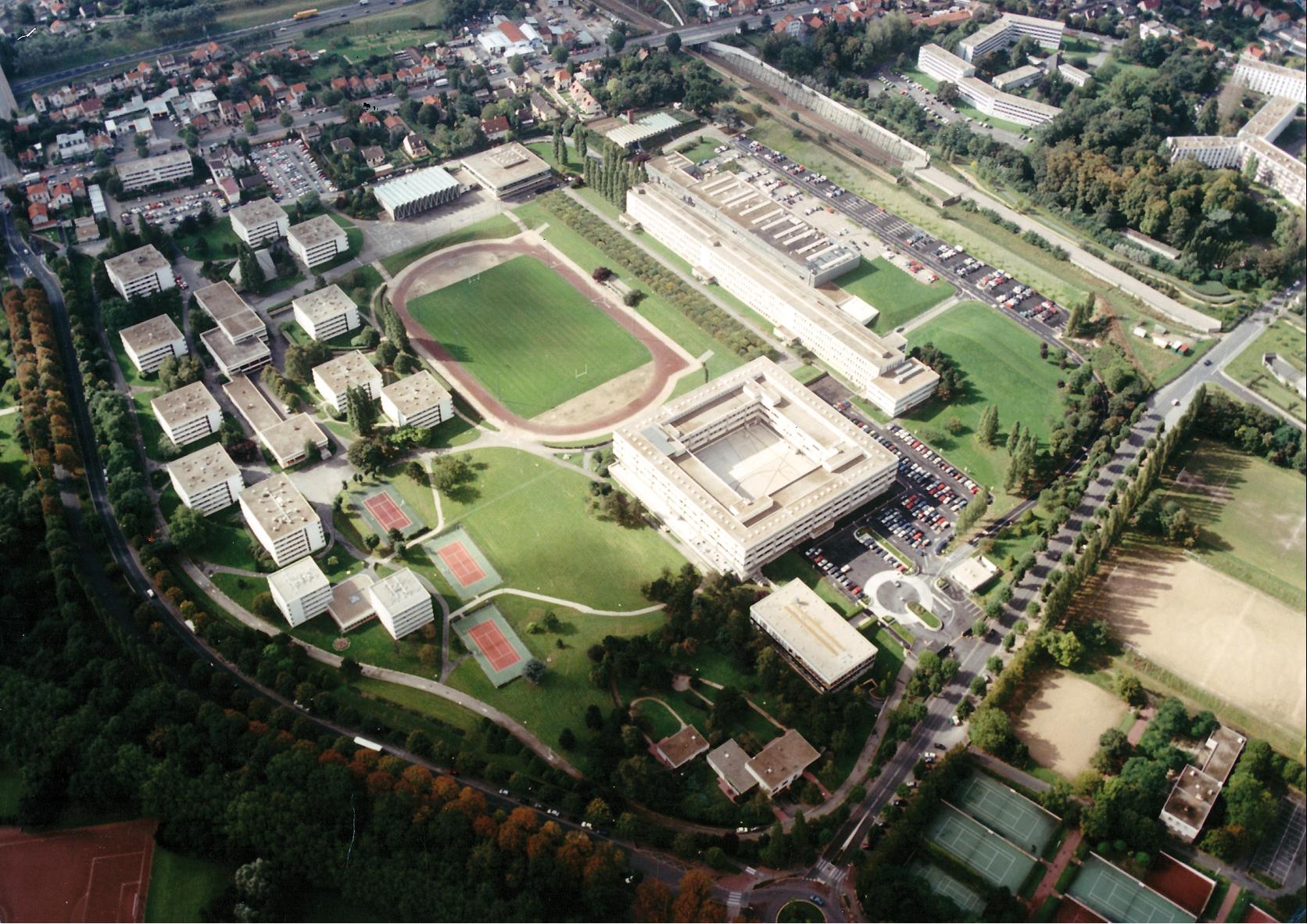 Ecole Centrale Paris 01