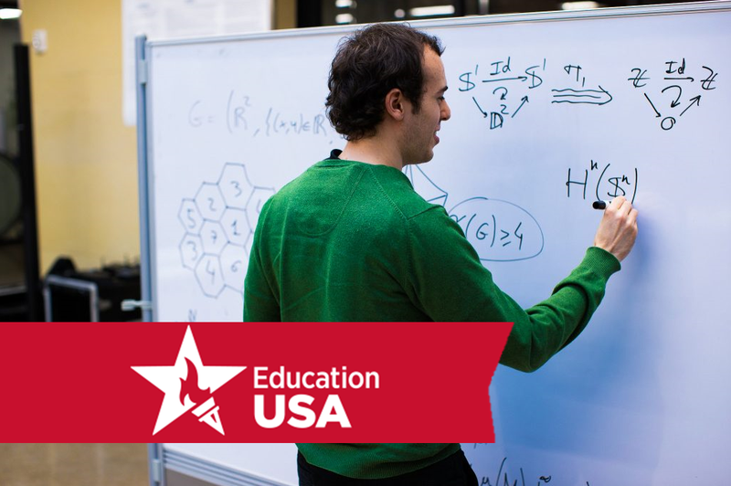 Vols cursar un màster o un doctorat als EUA?