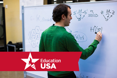 Vols cursar un màster o un doctorat als EUA?